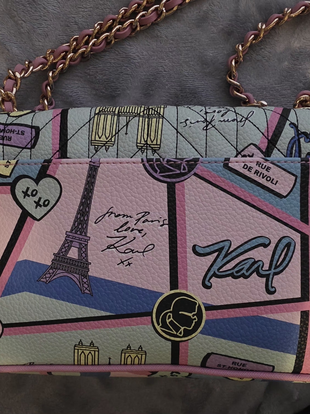 NWT Karl Lagerfeld Pastel Graffiti Quilted Shoulder Bag in Pink & Blue - Picture 4 of 5